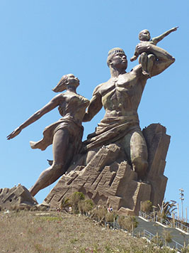 Afrique renaissance, monument de dakar au sénégal 